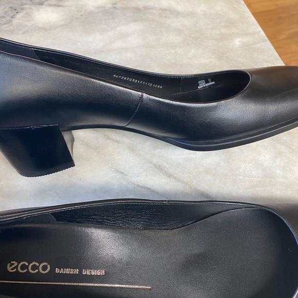 ecco shape 35 classic pump